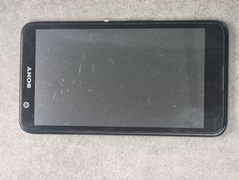 TELEFON SONY XPERIA E2105 AND 4,4