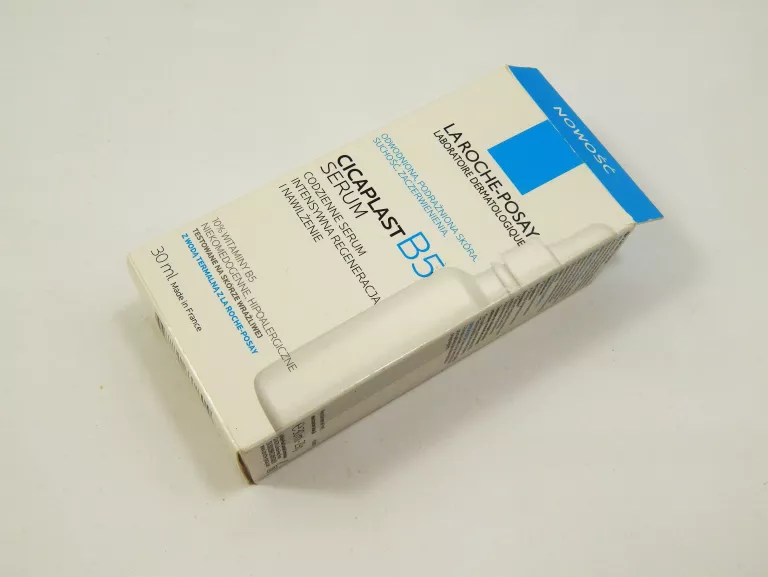 REGENERUJĄCE SERUM DO TWARZY LA ROCHE-POSAY CICAPLAST B5 SIERO 30ML