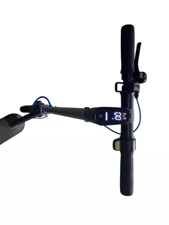 HULAJNOGA ELEKTRYCZNA MOTUS SCOOTY 8.5 LITE 19KM 250W 8.5