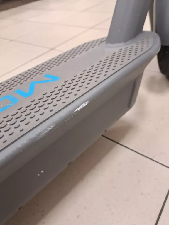 HULAJNOGA ELEKTRYCZNA MOTUS SCOOTY 10 PLUS