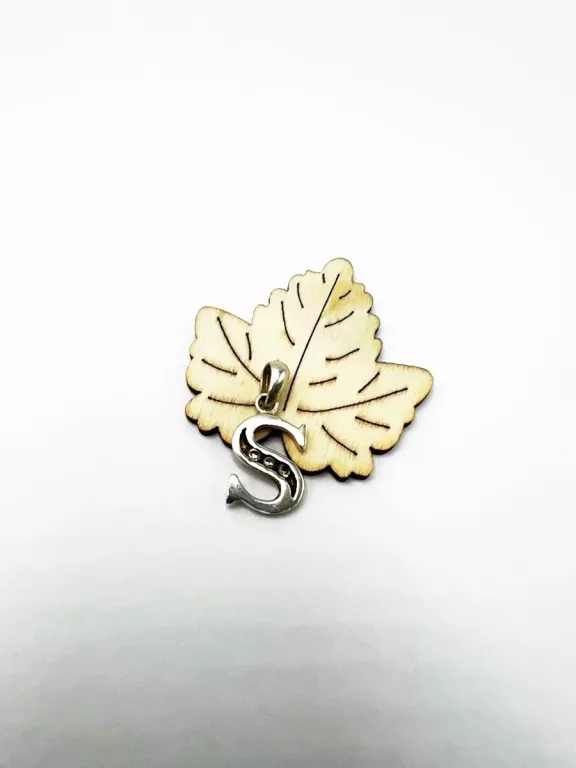 SREBRNA ZAWIESZKA LITERKA "S"  P.925/1,71G/CM2