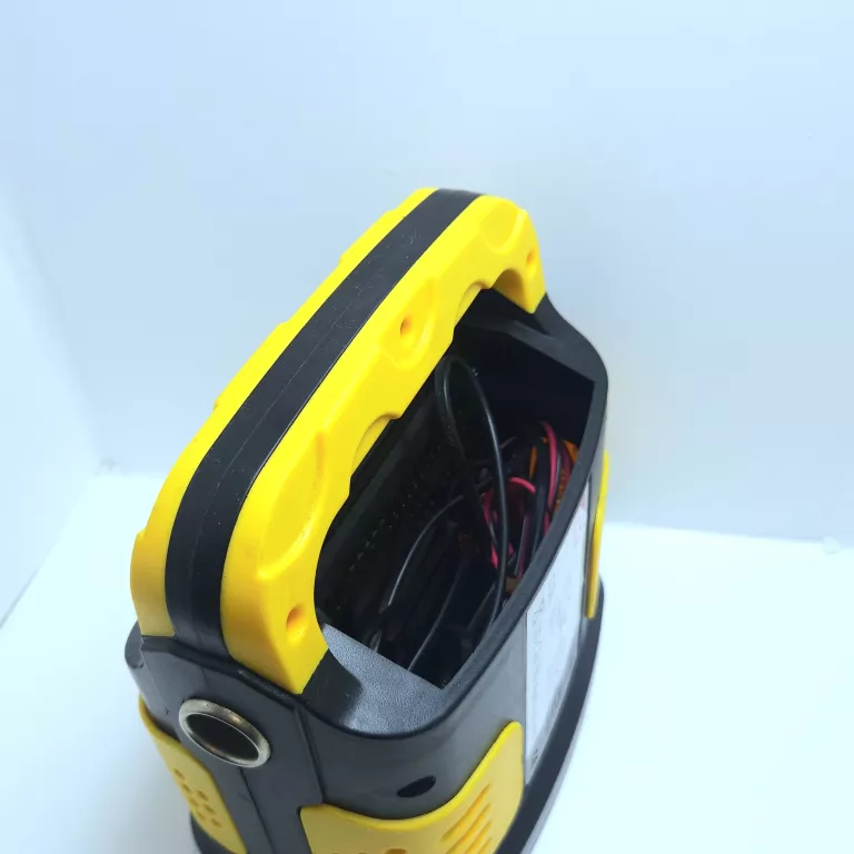 PROSTOWNIK SAMOCHODOWY CAR OK 8A 12/24V (FY710)