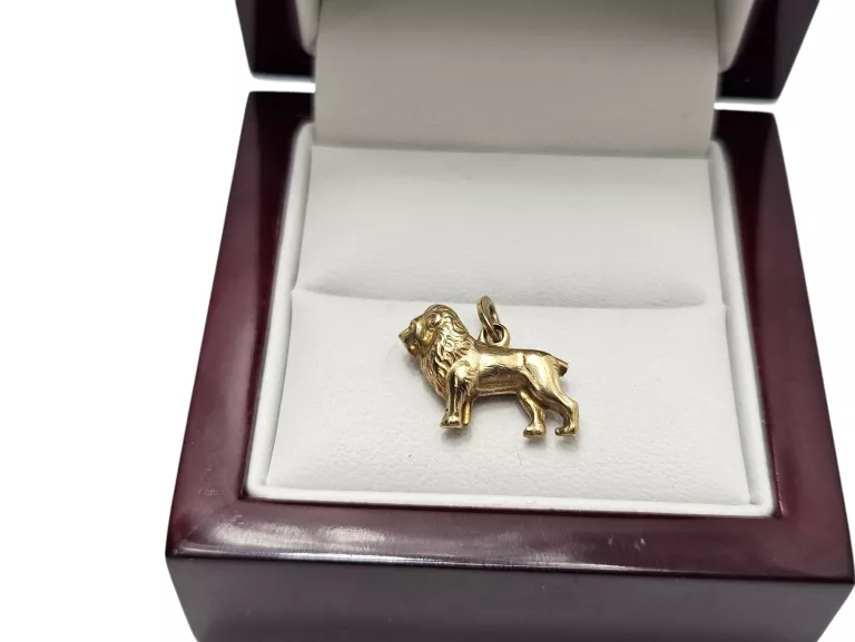 ZŁOTA ZAWIESZKA LEW P:333 W:0,82