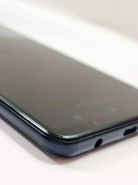 TELEFON SAMSUNG A40 4/64GB