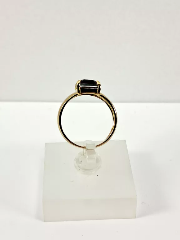 NIENOSZONY ZŁOTY PIERŚCIONEK KOLOROWY KAMIEŃ 585 2,58G R16