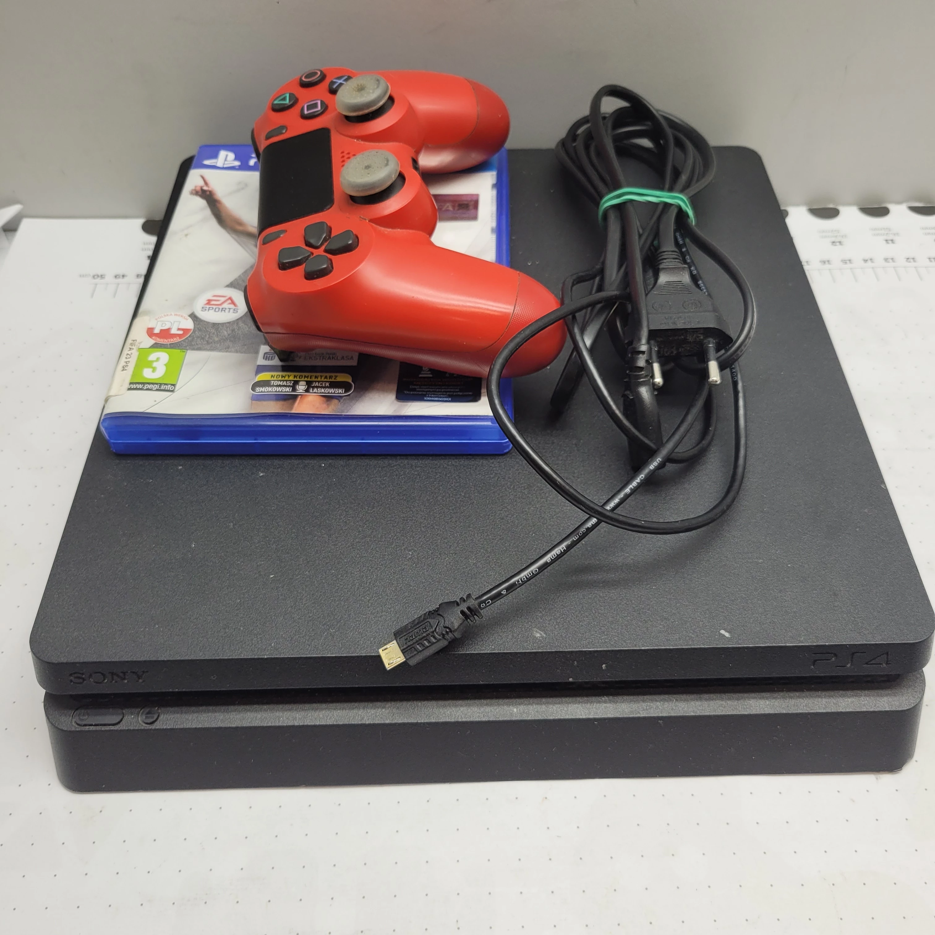 konsola-ps4-pad-gra-gdanska-1-rypin