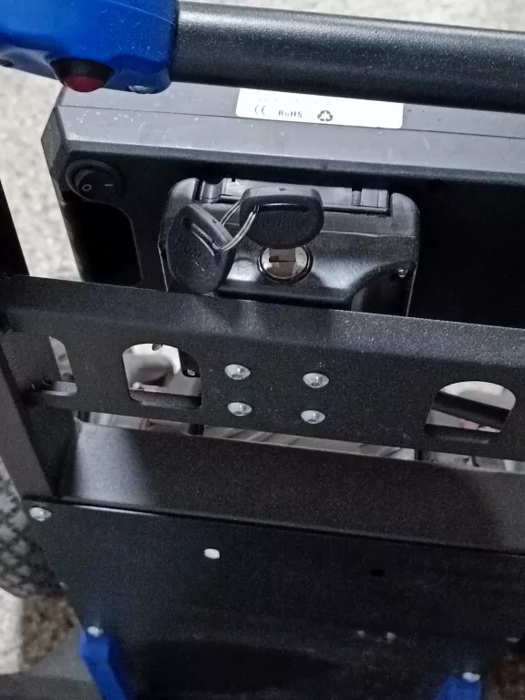 ELEKTRYCZNY SCHODOŁAZ TOWAROWY ANTANO DONKEY LIGHT LIFT (ŁADOWNOŚĆ 150 KG)