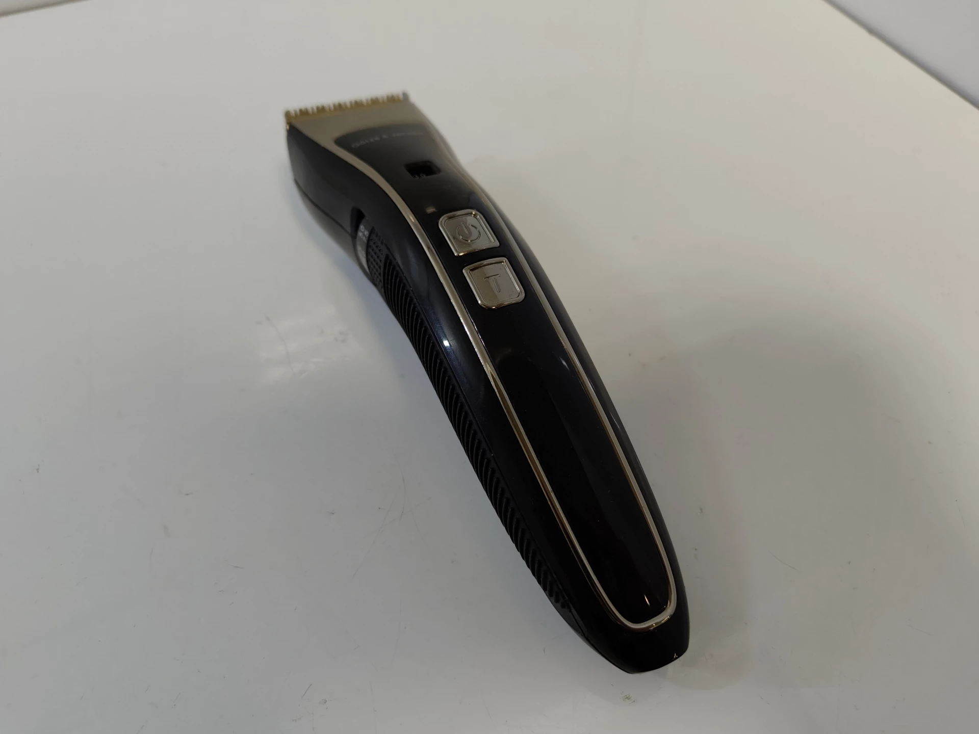 maszynka-strzyzarka-do-wlosow-gotze-jensen-cl700-czas-pracy-bezprzewodowej-60