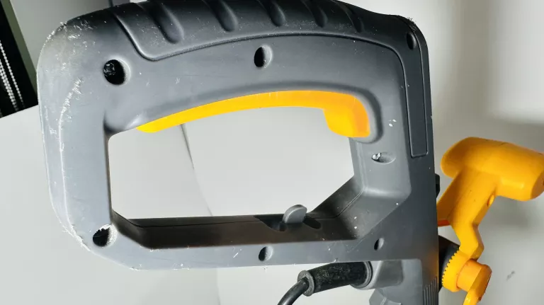 PODKASZARKA ELEKTRYCZNA POWERMAT PM-PKE-1200M WARTO OKAZJA