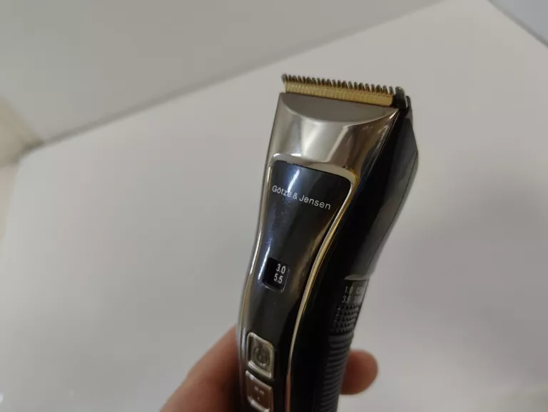 maszynka-strzyzarka-do-wlosow-gotze-jensen-cl700-waga-produktu-034