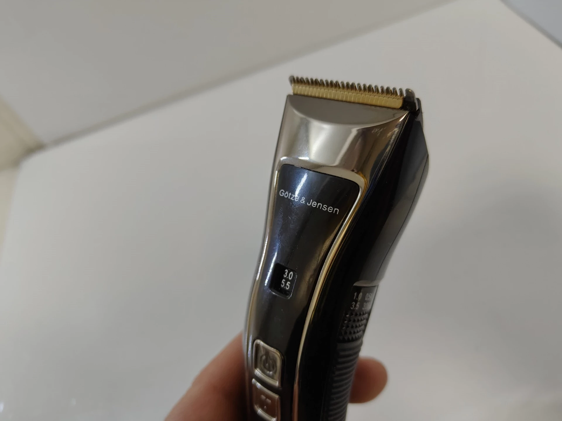 maszynka-strzyzarka-do-wlosow-gotze-jensen-cl700-waga-produktu-034