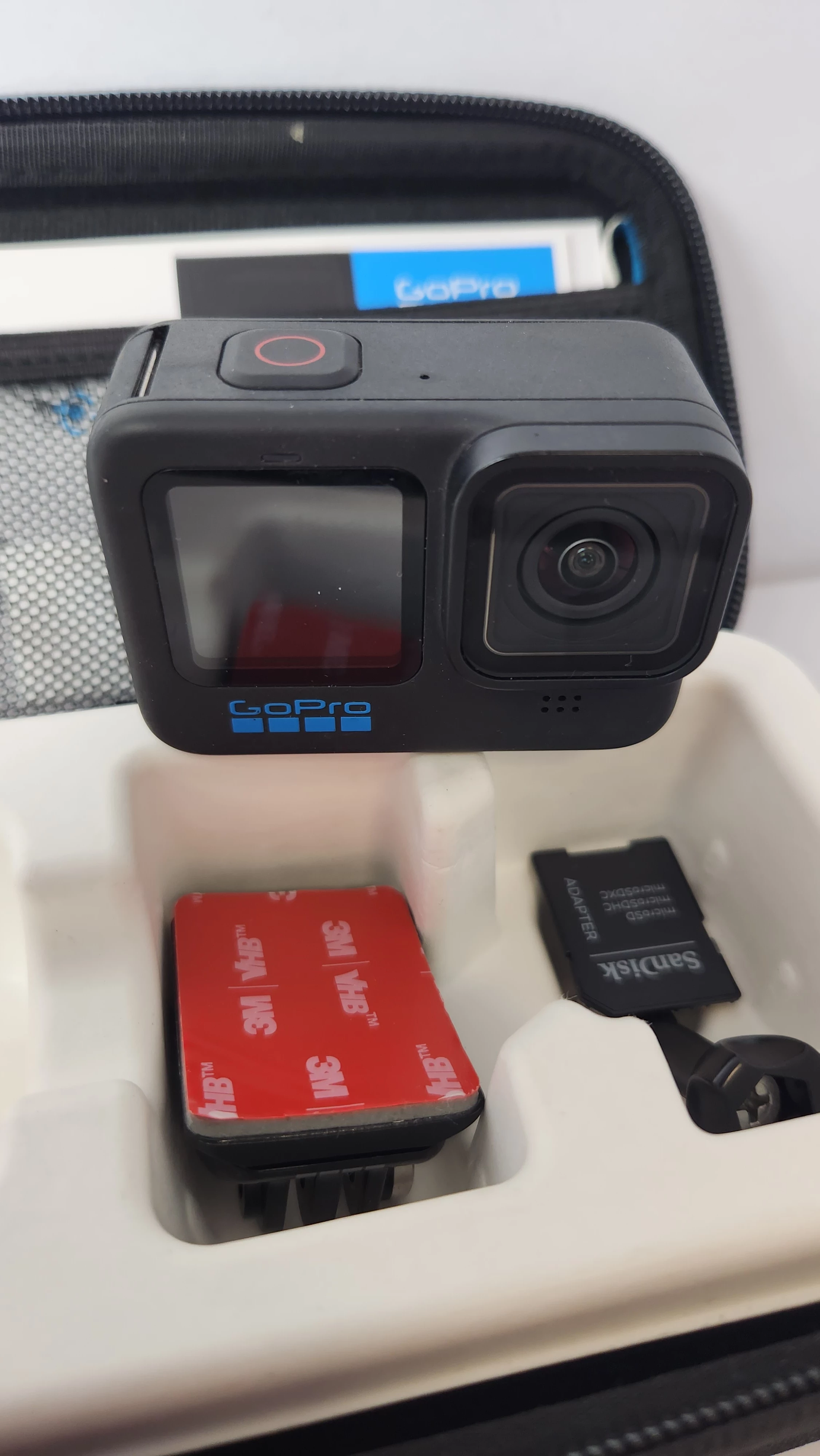 kamera-sportowa-gopro-hero10-black-rozdzielczosc-2300