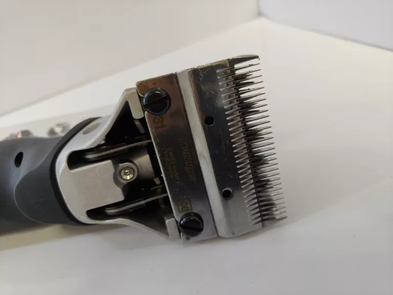 HEINIGER XPLORER BEZPRZEWODOWA MASZYNKA DO STRZYŻENIA KONI BYDŁA