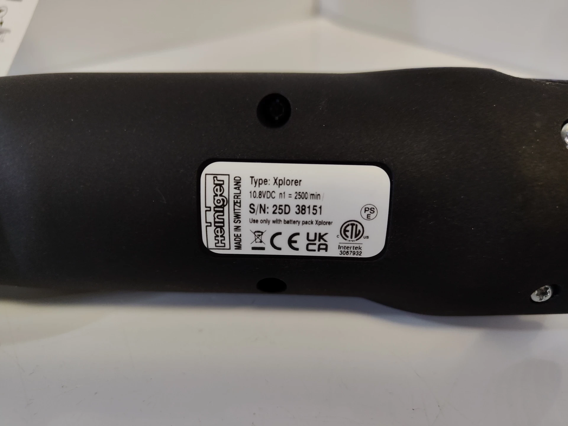 heiniger-xplorer-bezprzewodowa-maszynka-do-strzyzenia-koni-bydla-ean-gtin-7613073042520