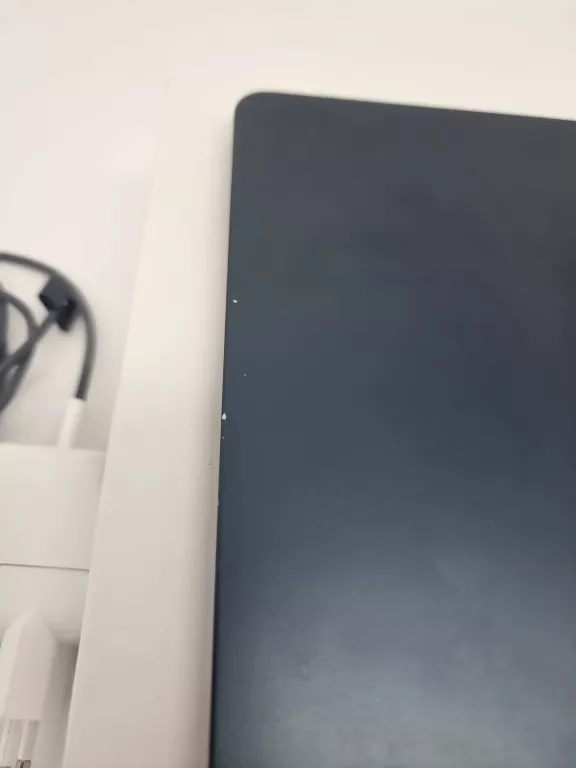 MACBOOK AIR M2 2022 13,6/M2/8GB/256GB