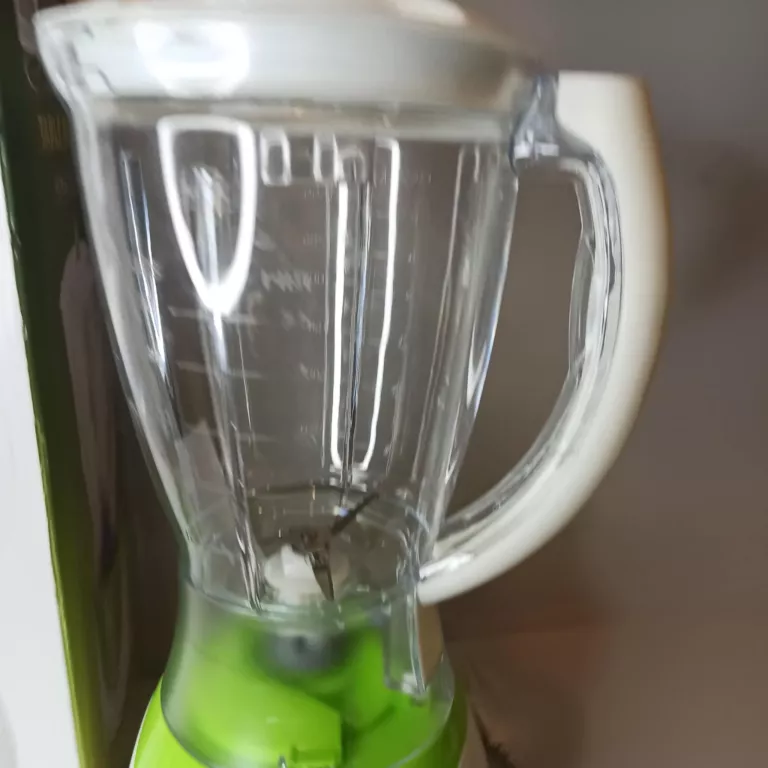 BLENDER ESPERANZA PINA COLADA