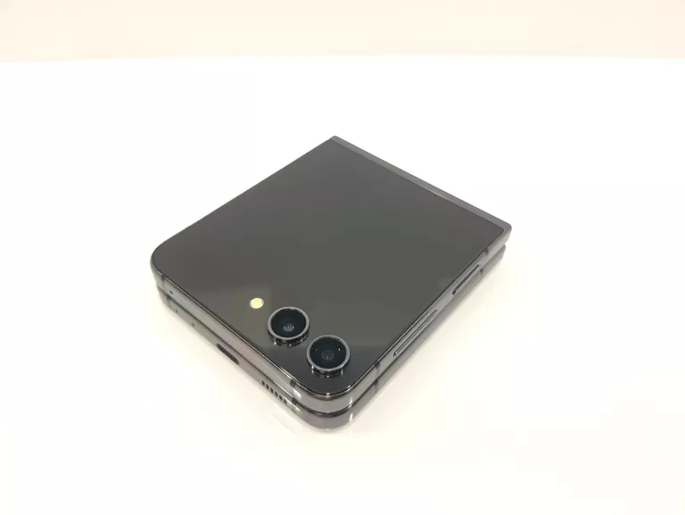 TELEFON SAMSUNG GALAXY Z FLIP 5 ORANGE