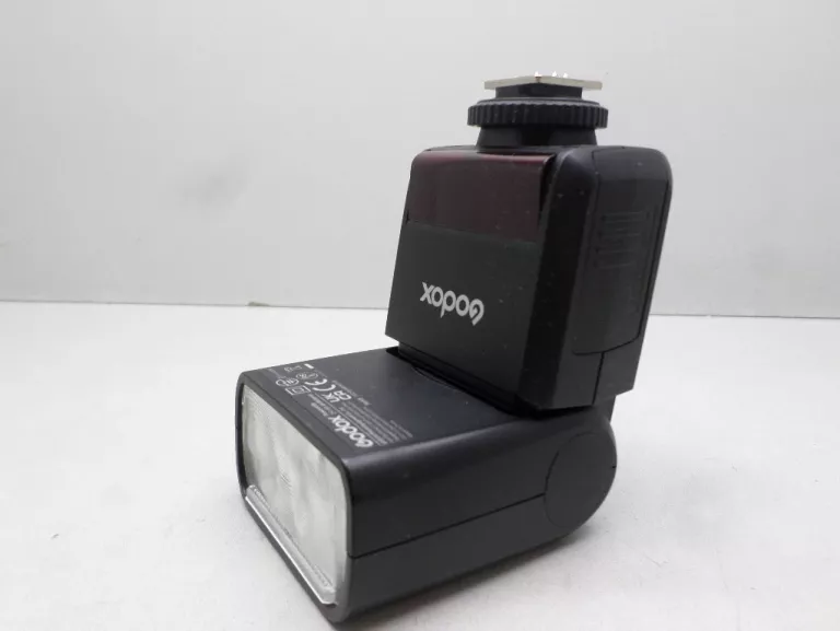 LAMPA GODOX TT350 SPEEDLITE