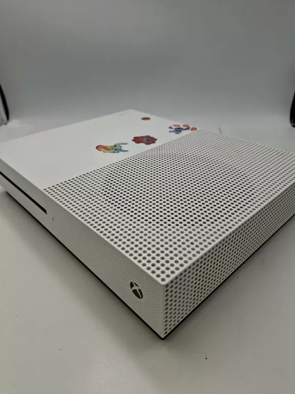 KONSOLA XBOX ONE S + 2X PAD + 6X GRY