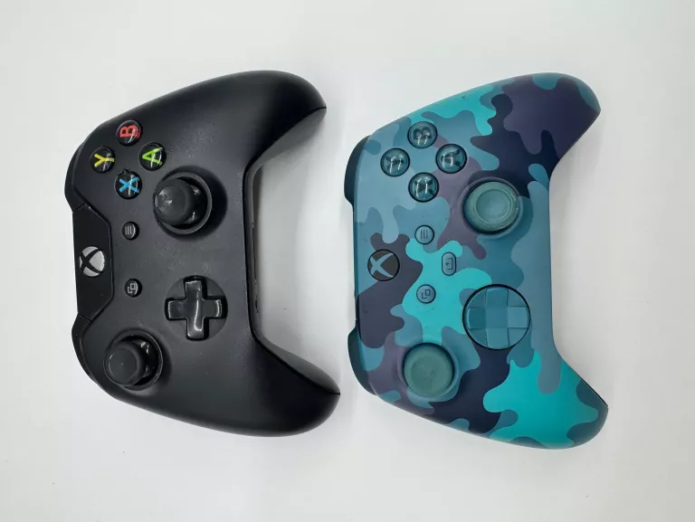 KONSOLA XBOX ONE X 1787 1TB + 2 PADY , 3 GRY, KABEL ZASIL