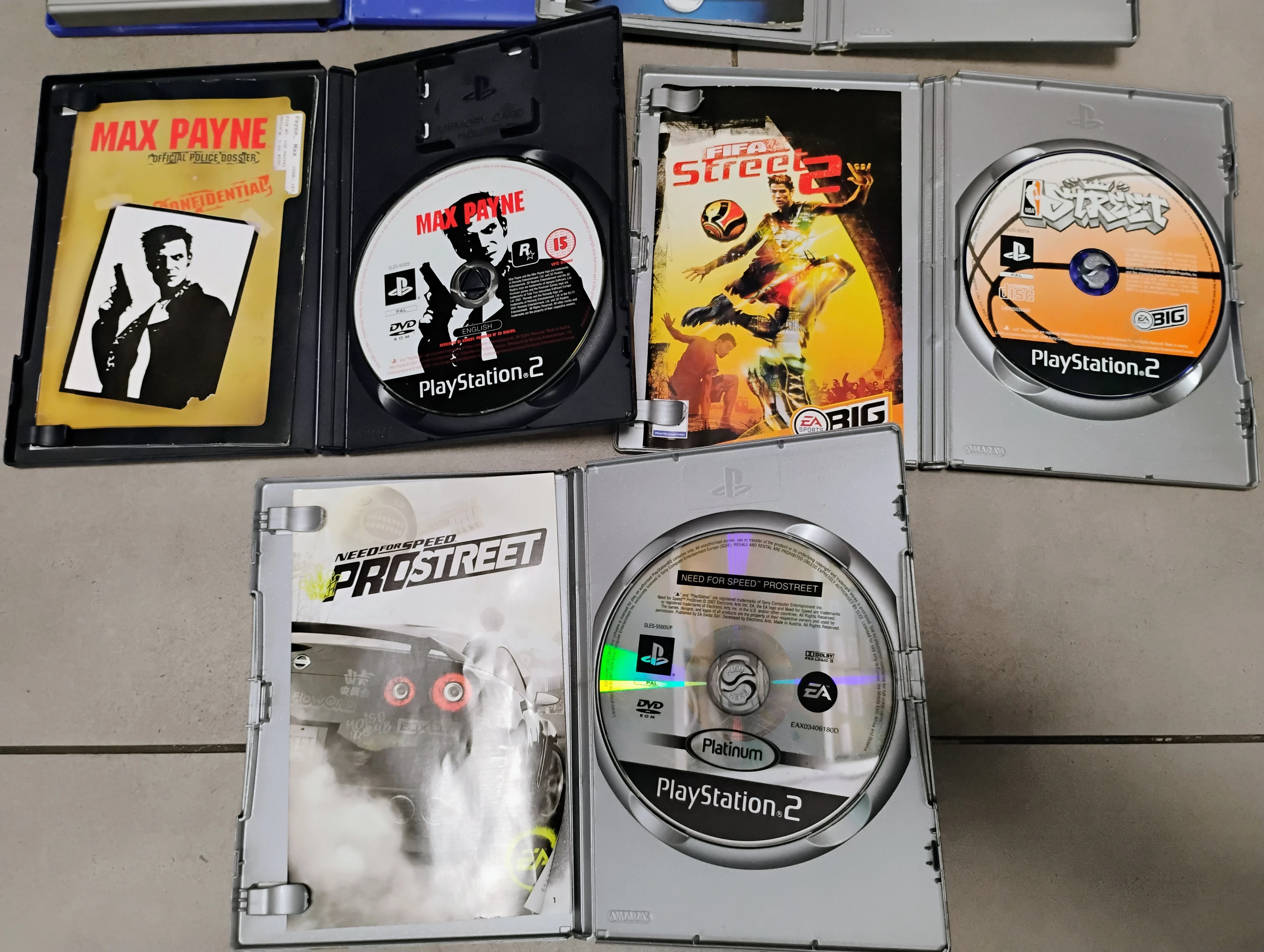 zestaw-gier-ps2-stan-11323-2