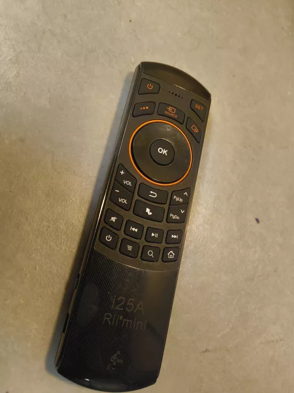 TV BOX A95X F2 + PILOT RII