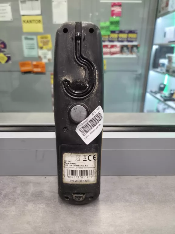 LATARKA LED DO SAMOCHODU WARSZATOWA NA MAGNES