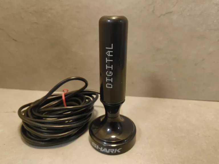 ANTENA POKOJOWA SHARK SHA301CAR