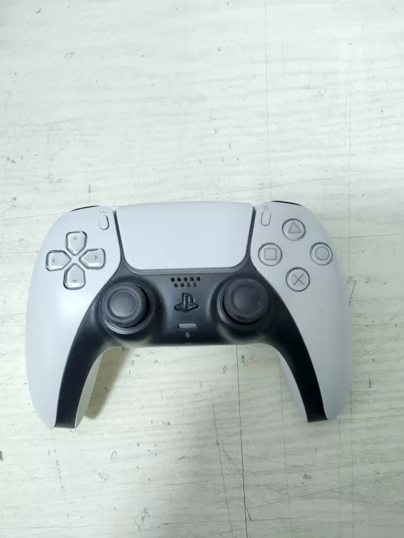 KONSOLA PS5 + 1 PAD