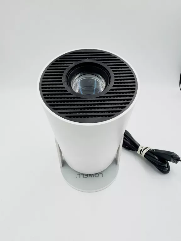 PROJEKTOR LQWELL HY300 + PILOT