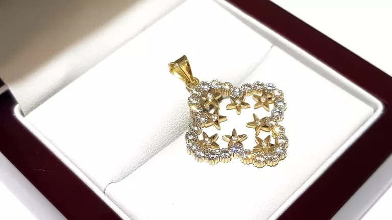 WYRÓB JUBILERSKI UŻYWANY ZŁOTA ZAWIESZKA GWIAZDKI PR585 2X2CM 1,77G