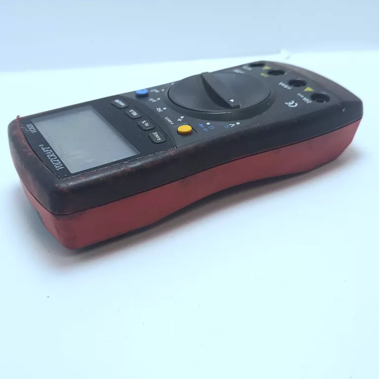 MIERNIK MULTIMETR VOLTCRAFT VC820