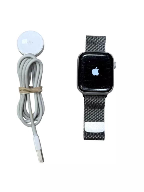 smartwatch-apple-watch-4-40-mm-mv6czwba-77-stan-11323-2