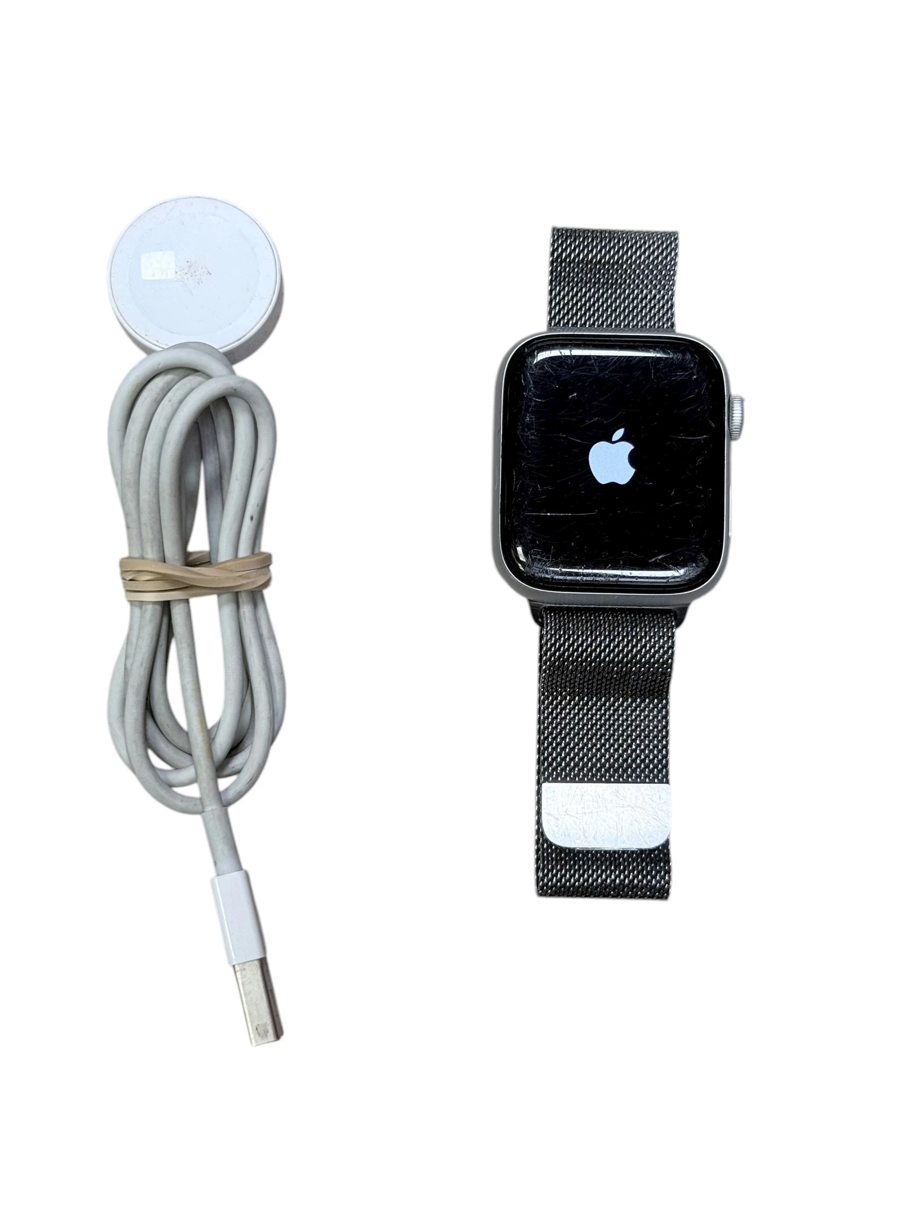 smartwatch-apple-watch-4-40-mm-mv6czwba-77-stan-11323-2