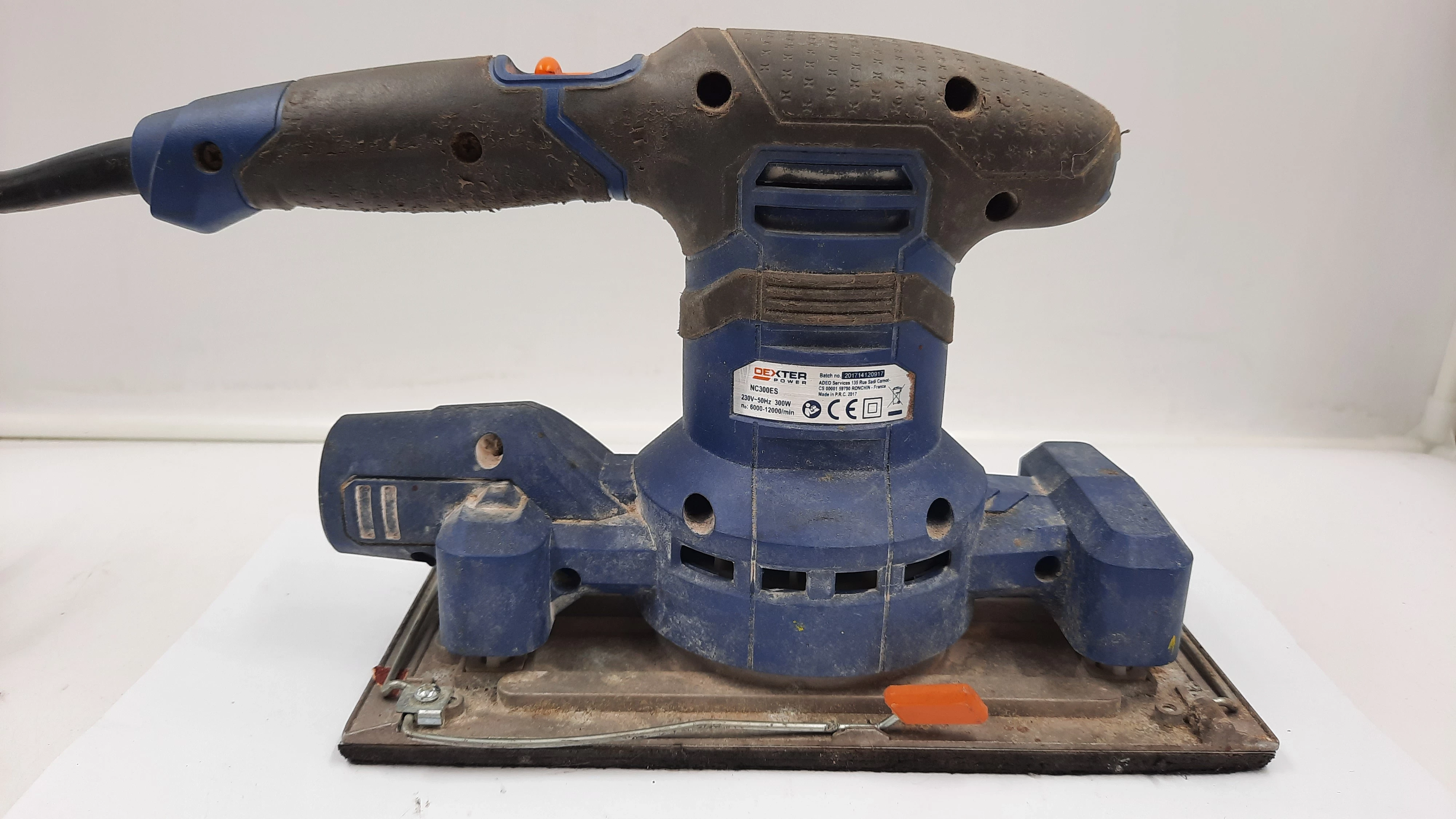 szlifierka-oscylacyjna-dexter-power-nc300es-300w-okazja-stan-11323-2