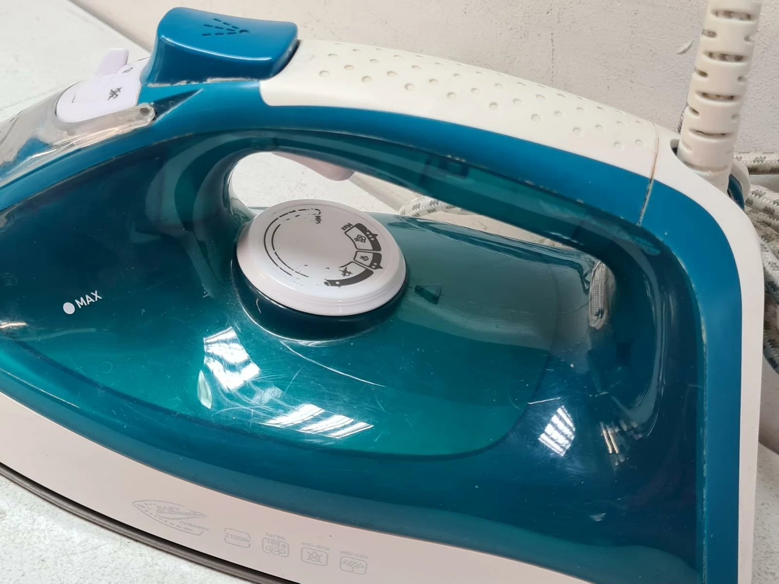 zelazko-tefal-access-easy-fv-1542-kolor-dominujacy-129357-5