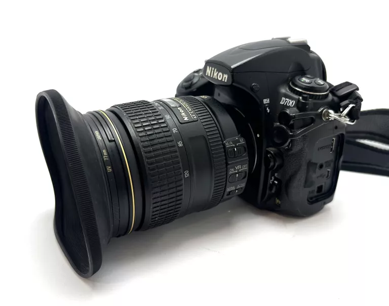 APARAT NIKON D700  OBIEKTYW NIKON 24-120MM