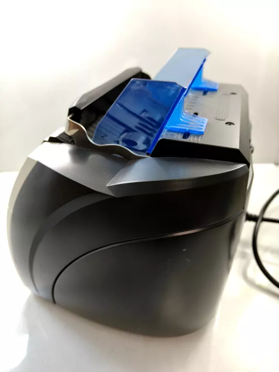 LICZARKA BANKNOTÓW  BELLCON C410