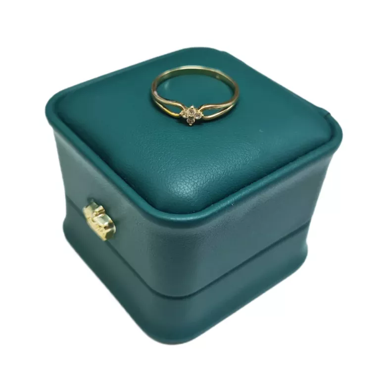 DELIKATNY ZŁOTY PIERŚCIONEK 1,42G P585 R 19