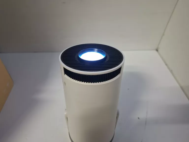 PROJEKTOR MAGCUBIC HY300 KOMPLET