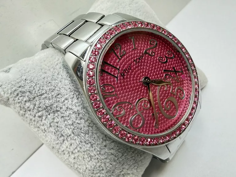 ZEGAREK BETSEY JOHNSON