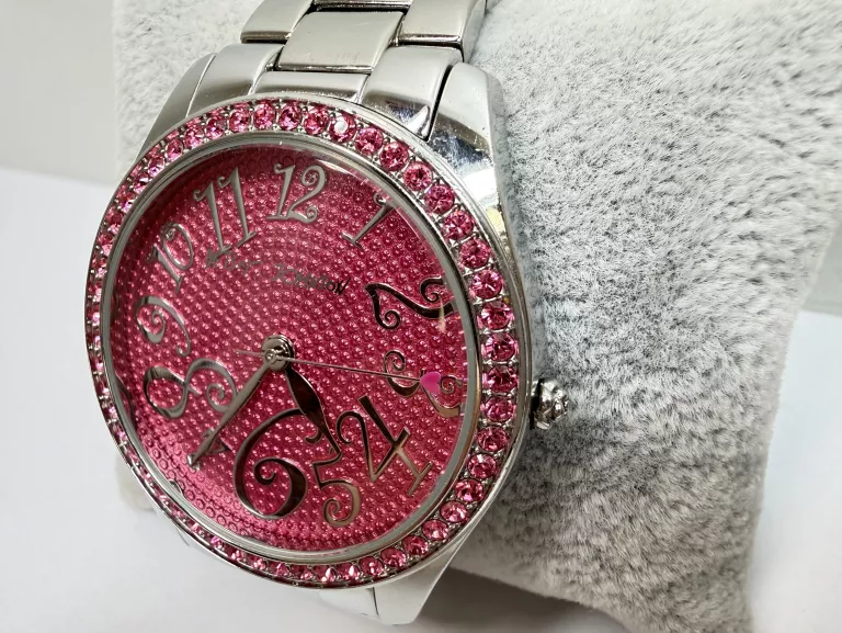 ZEGAREK BETSEY JOHNSON