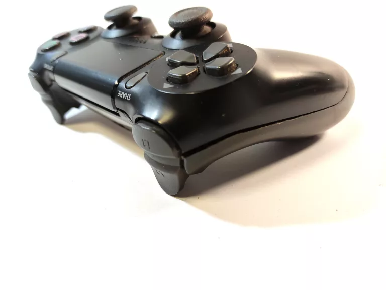 KONSOLA SONY PS4 500 GB 2X PAD KABEL