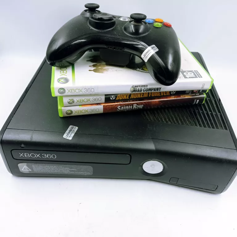 KONSOLA XBOX 360 + PAD + GRY