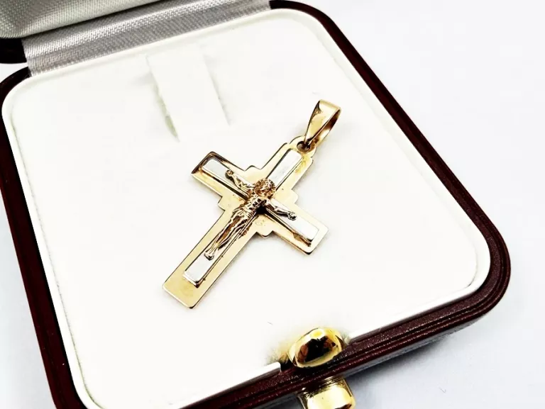 ZŁOTY KRZYŻYK P585, RÓŻOWE I BIAŁE ZŁOTO, WYSOKOŚĆ: 2,5 CM, WAGA: 1,94