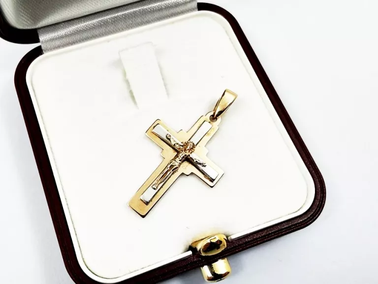 ZŁOTY KRZYŻYK P585, RÓŻOWE I BIAŁE ZŁOTO, WYSOKOŚĆ: 2,5 CM, WAGA: 1,94