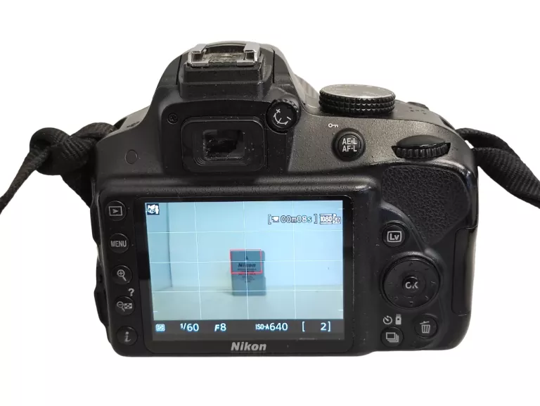 LUSTRAŻNKA NIKON D3300 TORBA 2 BATERIE PRZEBIEG 22987 ZDJĘĆ