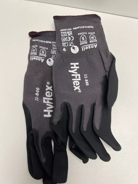 rekawice-robocze-bez-szwow-ansell-hyflex-11-840-wroclawska-80-legnica