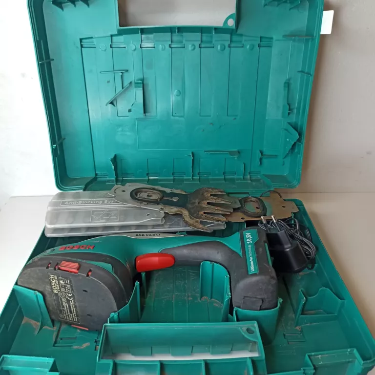 NOŻYCE ELEKTRYCZNE AKUMULATOROWE BOSCH 12 CM 3,6 V / KOMPLET