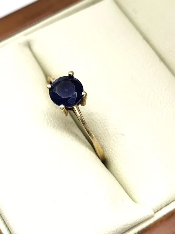 PIĘKNY ZŁOTY PIERŚCIONEK Z NIEBIESKIM KAMIENIEM 585/1,18G